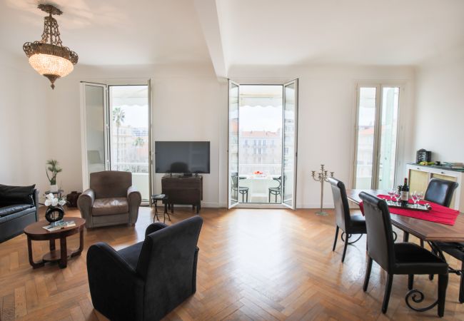 big1552921516df4c350918c01528c5969f50371d80f5