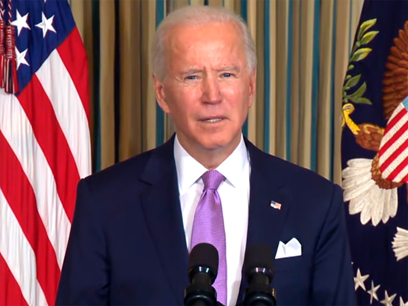 Байден в телефонном разговоре с Путиным заявил, что твердо ответит на "пагубные" действия России, но согласился продлить СНВ-3