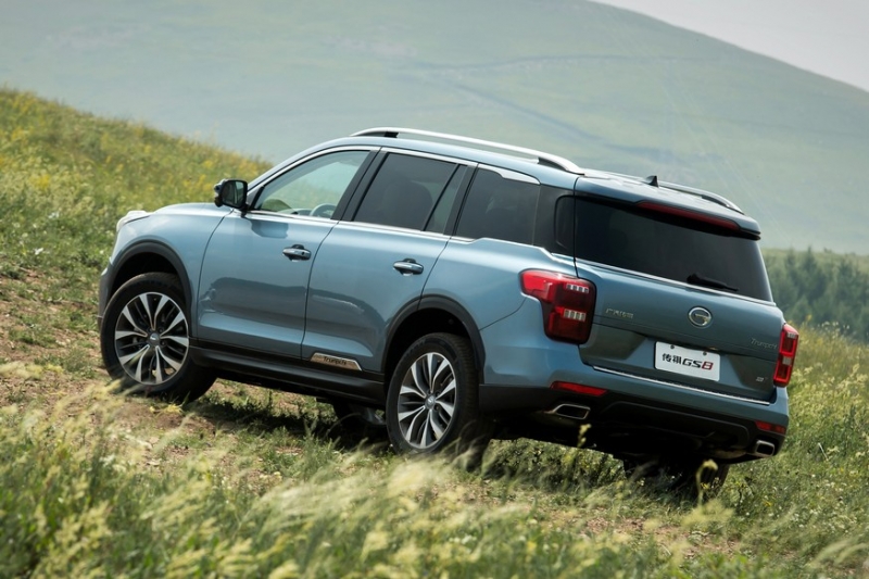 Кроссовер GAC GS8, который не так давно добрался до РФ, вот-вот сменит поколение на родине