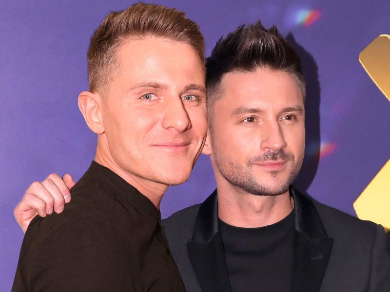 «Счастью нет предела»: Малиновский и Лазарев провели тайную церемонию на Бали