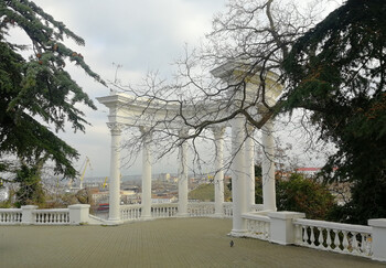 Севастополь отменяет ПЦР-тесты для заселения в отели