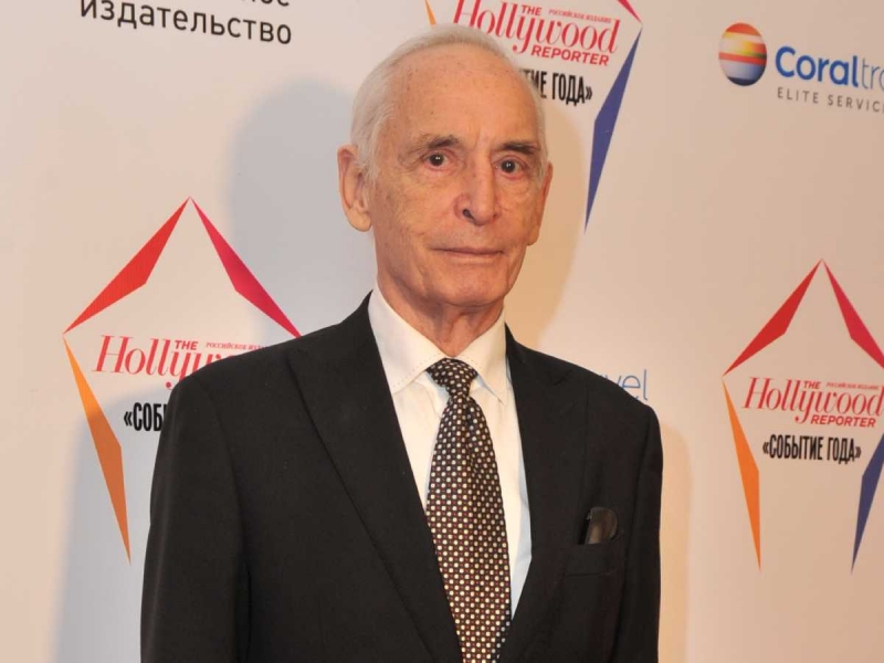 Длинный гроб и аплодисменты: Василия Ланового проводили в последний путь