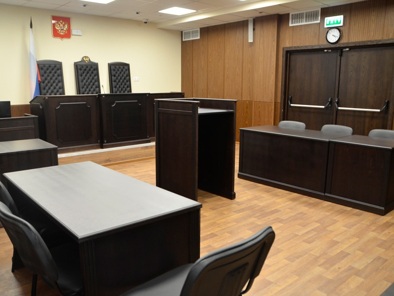 Экс-следователь МВД Ходько, похитивший изъятые при обыске 50 млн рублей, получил восемь лет колонии