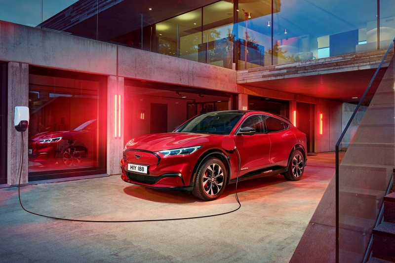 Ford в Европе: подготовка к выпуску клонов VW и полный отказ от ДВС