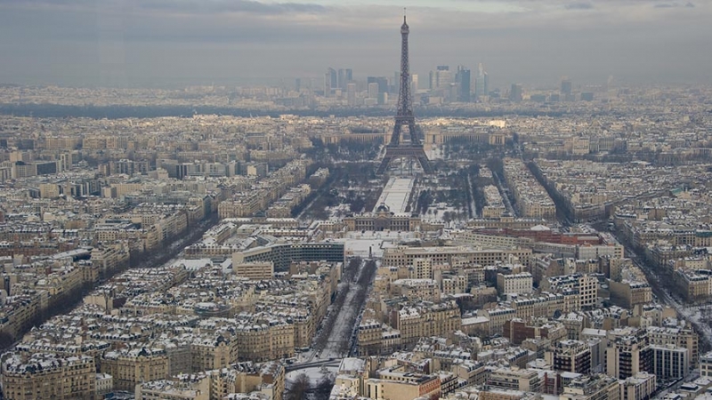 «Газпром» заявил о снижении запасов газа в ПХГ Франции ниже 30%