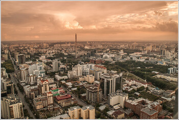 Кафе и ресторанам Свердловской области разрешили работать по ночам