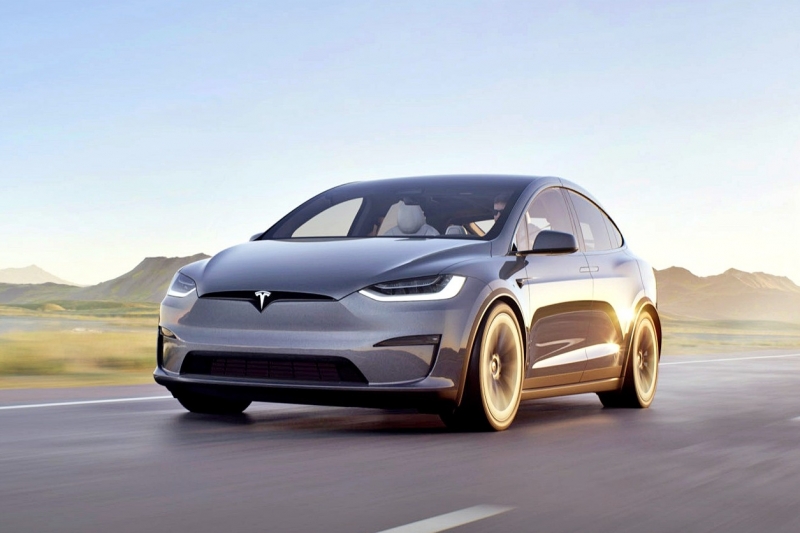 Медвежья услуга: Байден хочет обрушить продажи электромобилей Tesla и GM