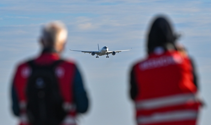 РФ и ОАЭ создадут предприятие для разработки сверхзвукового самолета