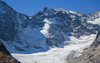 Туристов предупреждают о лавиноопасности в горах Северной Осетии