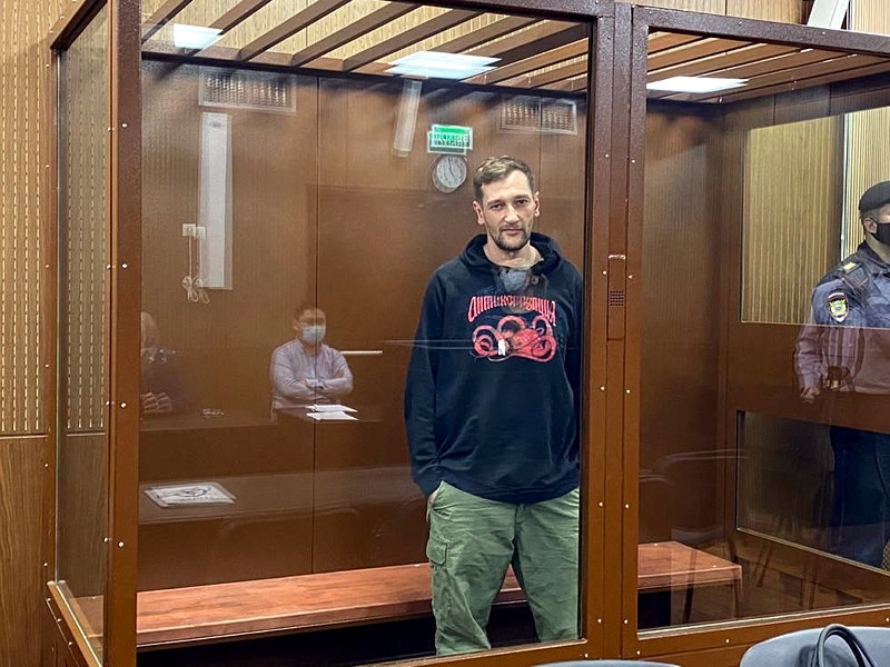 В России множатся уголовные дела против участников акций в поддержку Навального. Им грозит до 10 лет колонии