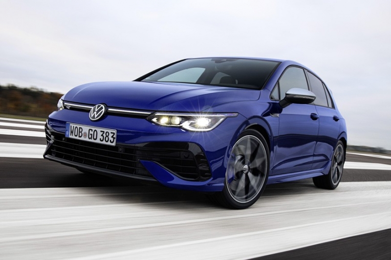 Volkswagen может выпустить более мощную версию «заряженного» хэтчбека Golf R