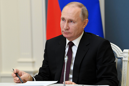 Активистка из США позвала Путина на интервью