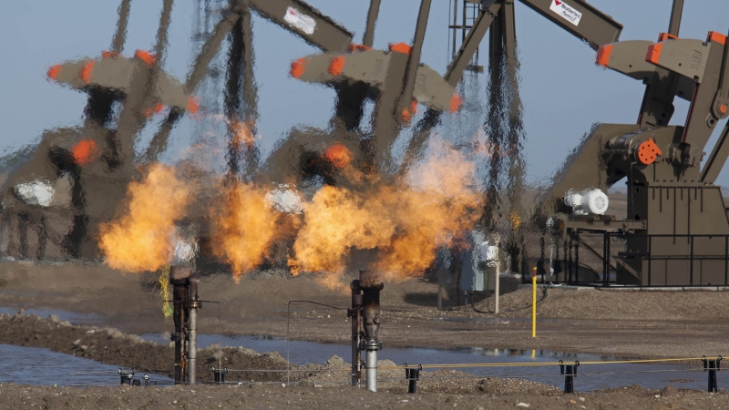 Аналитики назвали рост цен на нефть неожиданным