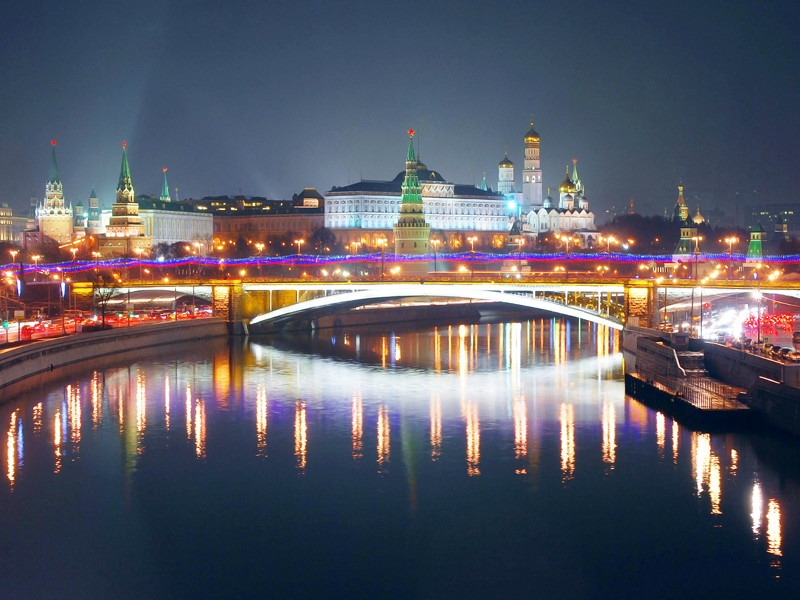 BBC: Управделами президента потратило 2,6 млрд рублей на изоляцию людей, встречавшихся с Путиным в пандемию