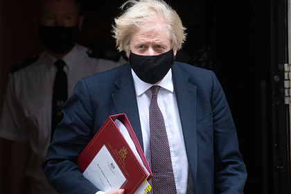 Бориса Джонсона заподозрили в переводе денег налогоплательщиков любовнице