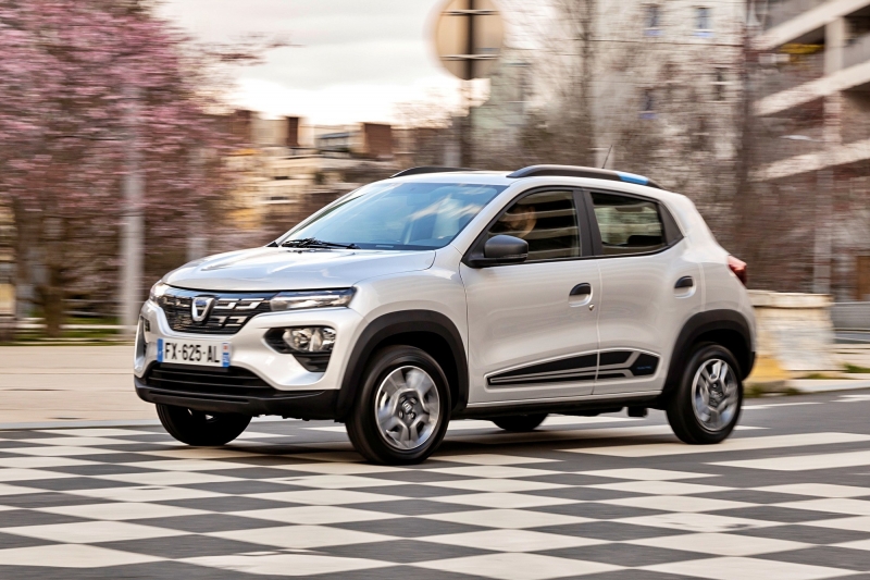 Dacia Spring в продаже: дороже, чем ожидалось. Euro NCAP может всё испортить
