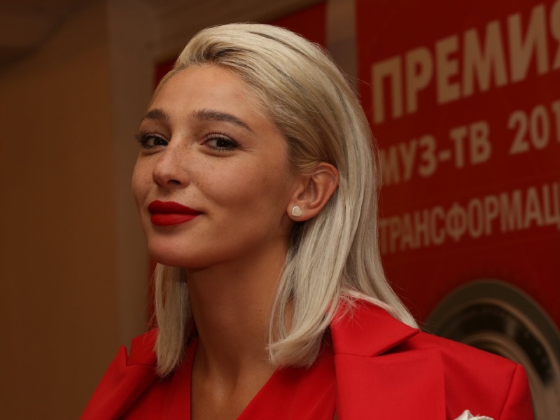 Ивлеева отпраздновала день рождения на 200 тысяч штрафа