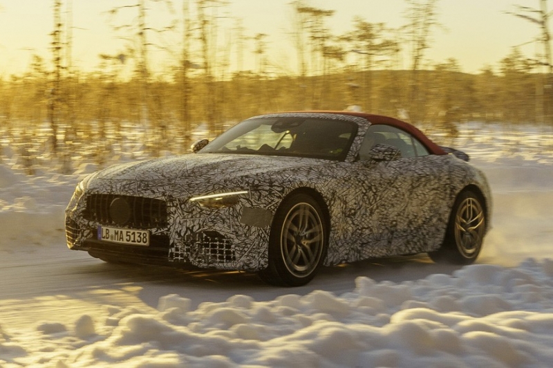 Mercedes-AMG готовит следующий родстер SL: новые изображения