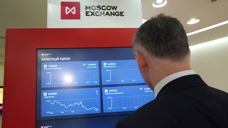 Мосбиржа ввела ограничения агрессивных рыночных заявок на валютном рынке