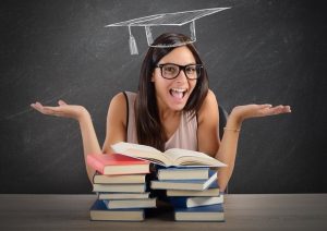 Можно ли совмещать учебу и полноценную жизнь студенту? 