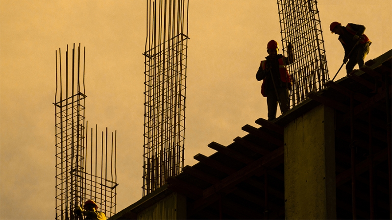 Расторженные чувства: каждый четвертый госконтракт на строительство не исполняется