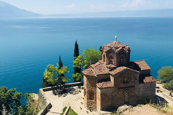 Северная Македония на год продлила безвизовый режим для россиян 