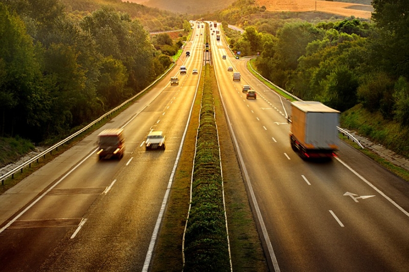 Свободные дороги для «зайцев»: система наказания на ЦКАД пока не заработала