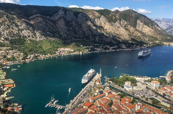 «Уральские авиалинии» планируют летать из Москвы в Черногорию 