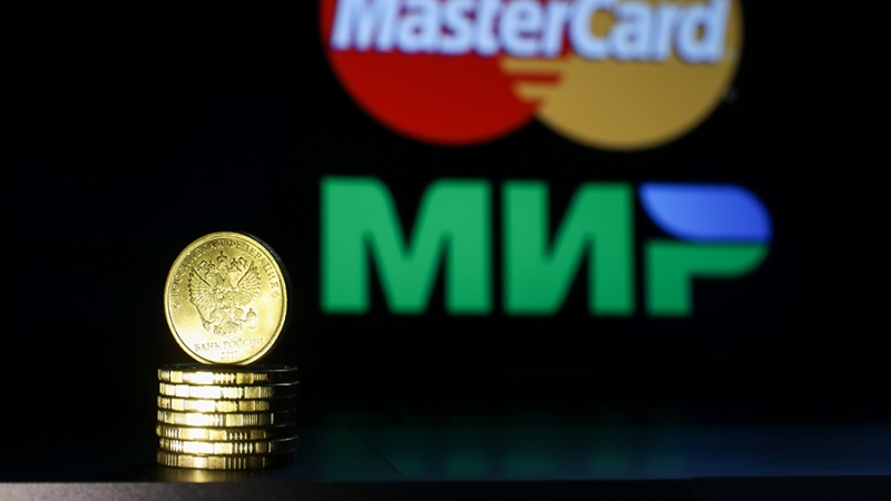 В ОАЭ начали тестировать российские карты «Мир»