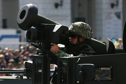 В США предложили выделять сотни миллионов долларов на военную помощь Украине