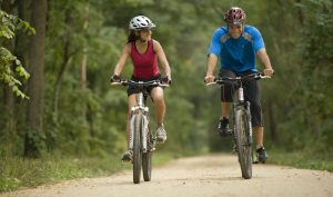 Езда на велосипеде сохранит здоровье и подарит бодрость