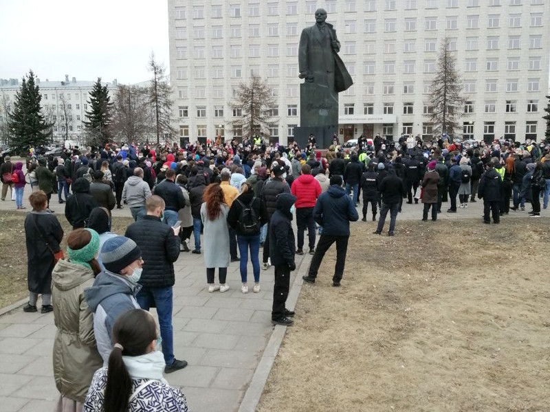 Акции в поддержку Навального завершились во многих городах северо-запада РФ