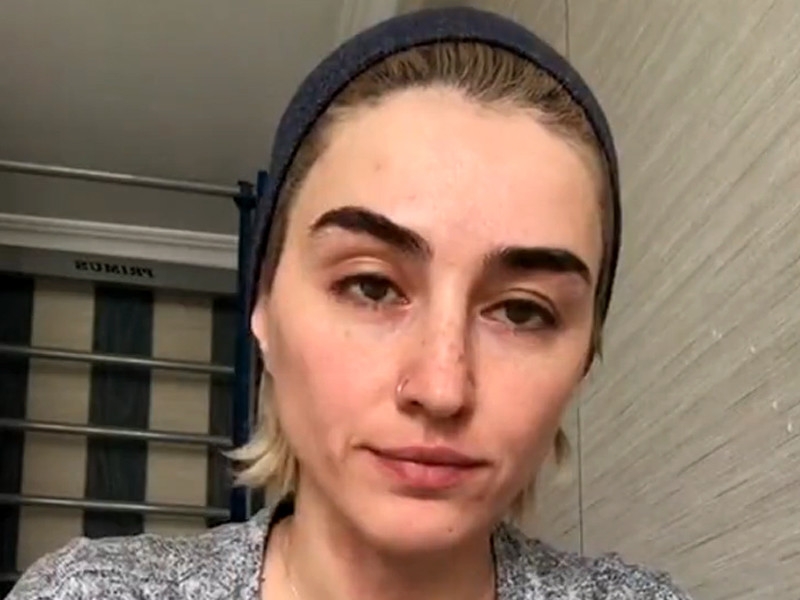 Дагестанке с "розовыми волосами" не отдают детей, несмотря на решение суда