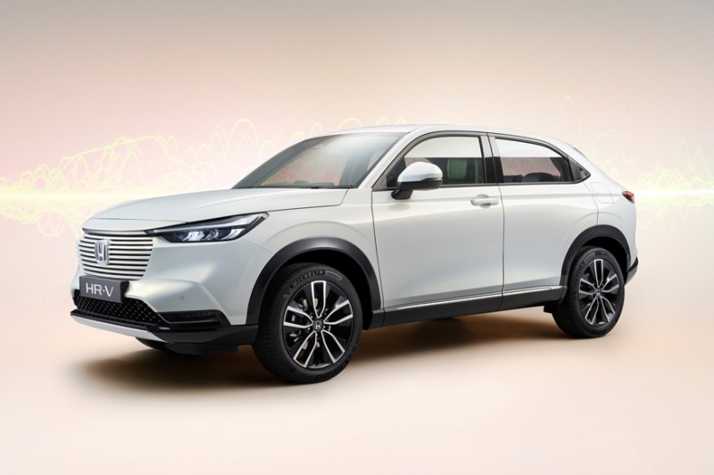 Honda HR-V нового поколения для Европы: только гибрид, на выбор – передний или полный привод