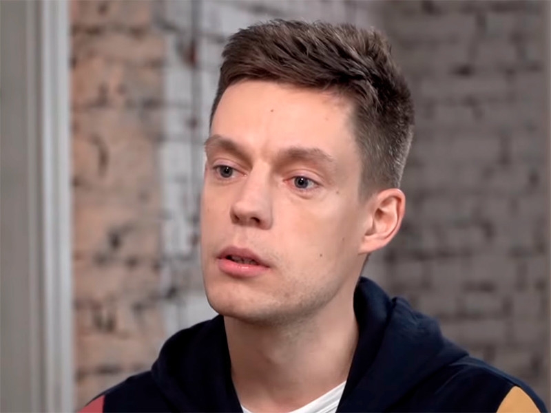 Юрий Дудь поддержал главреда "Важных историй" Романа Анина и студенческое издание Doxa