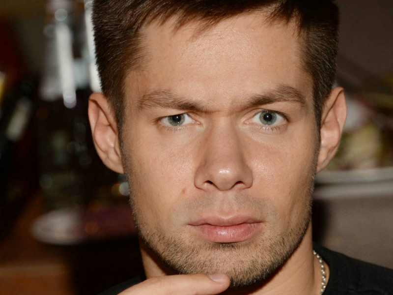 «Как хорошо, что это ты!»: жюри шоу «Маска» в восторге от разоблаченного Неваляшки