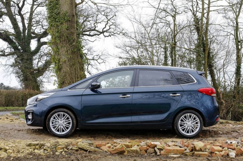 Kia подтвердила новую модель: скорее всего, это компактвэн с начинкой Seltos