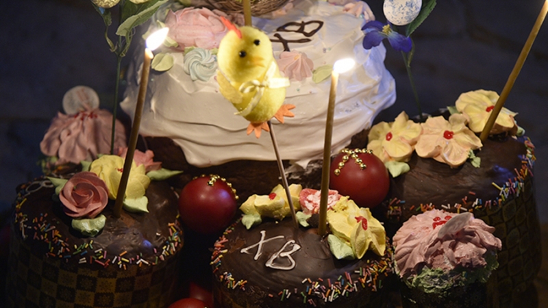 Куличный выбор: средний чек пасхального набора составил 427 рублей