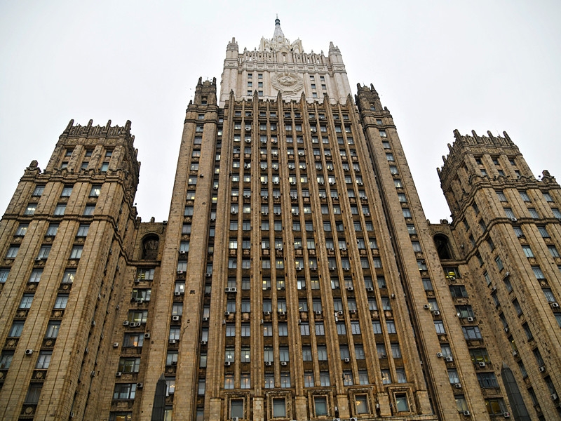 МИД РФ счел, что журналисты CNN мешали работе колонии, в которой сидит Навальный