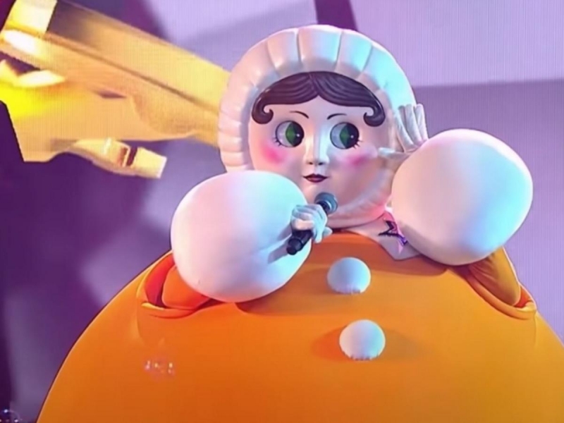 «Мне приходилось врать Валерии»: Стасу Пьехе стало плохо на шоу «Маска»