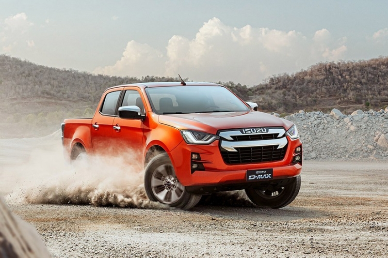 Новый Isuzu D-Max стартует в России: после смены поколений пикап заметно подорожал