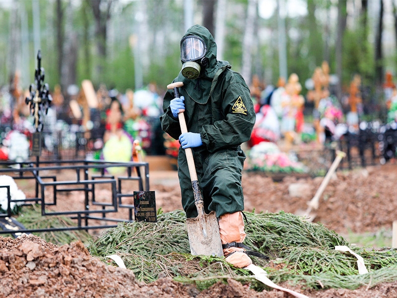 NYT: Россия заняла первое место по избыточной смертности во время пандемии COVID-19