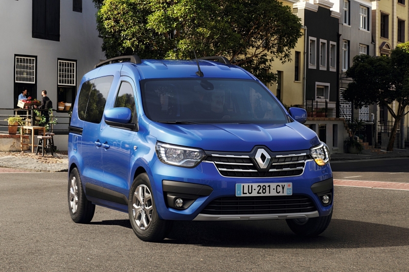 Пассажирский Renault Express: компактвэн для бедных на основе старого Dokker