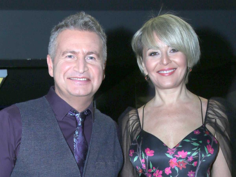 «Прям в сердце огромная такая мураха, меня всего осыпало, по спине побежало»: Агутин впервые рассказал о влюбленности