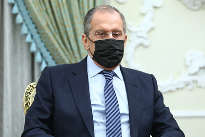 Россия предложит американским дипломатам уехать в ответ на санкции