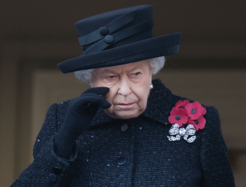 «Сердце разрывается»: опубликованы прощальные слова Елизаветы II покойному мужу