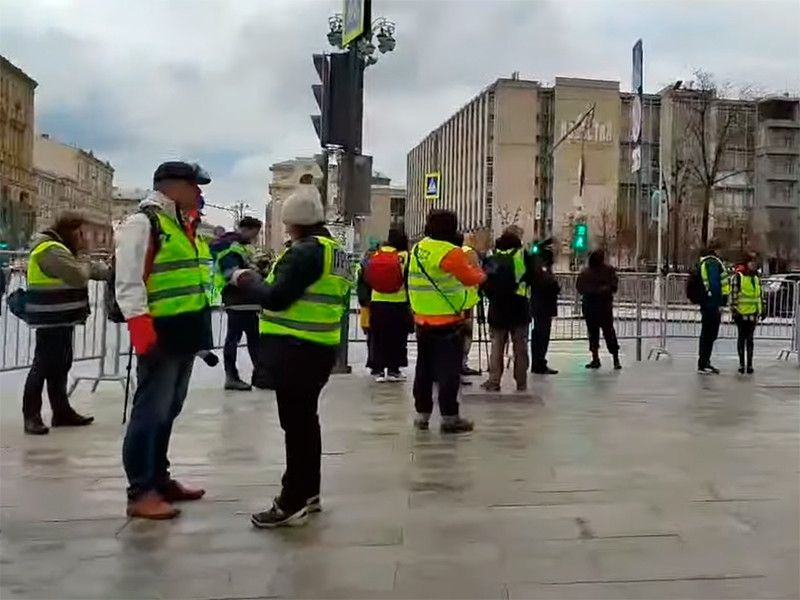 Союз журналистов России:  на акциях в поддержку Навального задержано 10 сотрудников СМИ