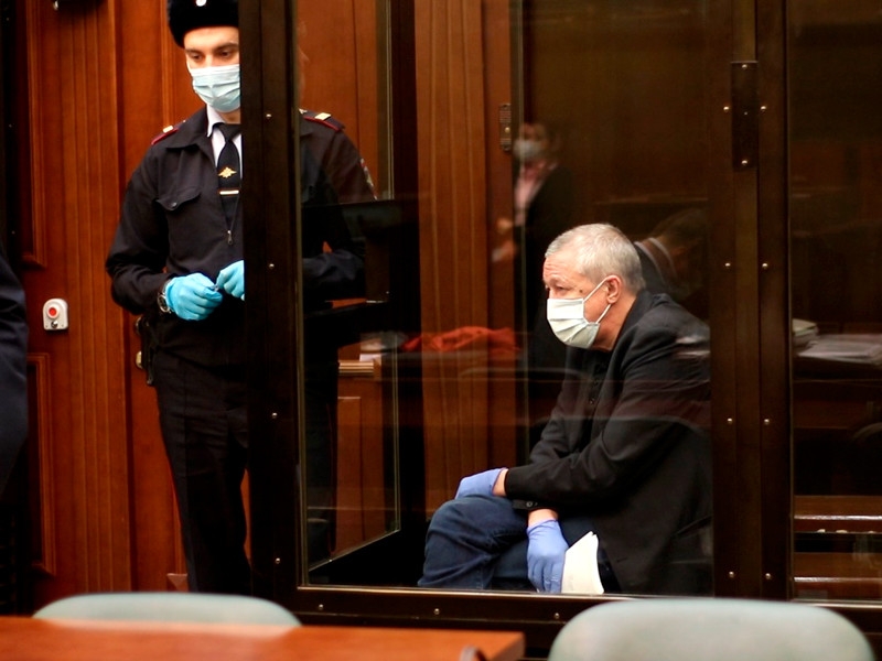 Трех свидетелей на процессе Михаила Ефремова будут судить за дачу ложных показаний