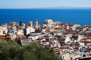 В Греции предложили отменить визы для туристов из РФ