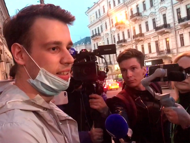 В Москве суд назначил запрет определенных действий редакторам студенческого журнала DOXA